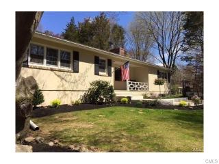 309 Spring Hill Rd, Upper Stepney, CT 06468-2122