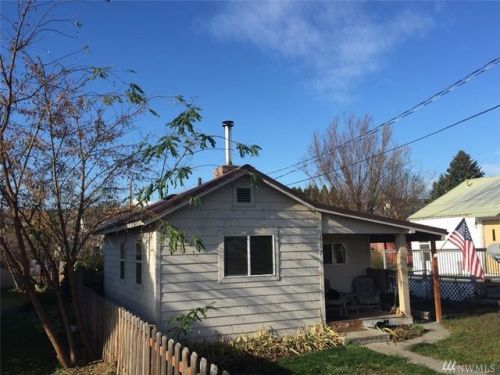 117 Kenwood St, Disautel, WA 98841-9335