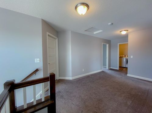 9515 Compass Pointe Rd, Saint Paul MN  55129 exterior
