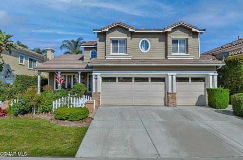 136 Laurel Ridge Dr, Simi Valley, CA 93065-7395