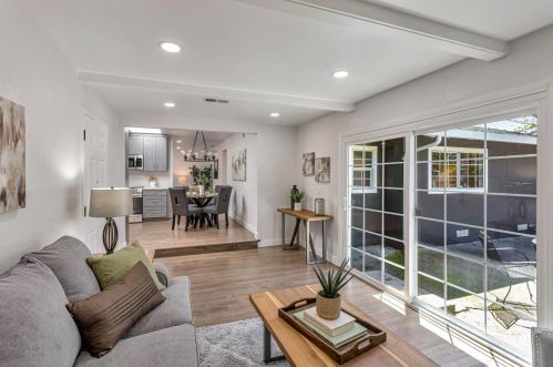 387 Smithwood St, Milpitas CA  95035-4126 exterior