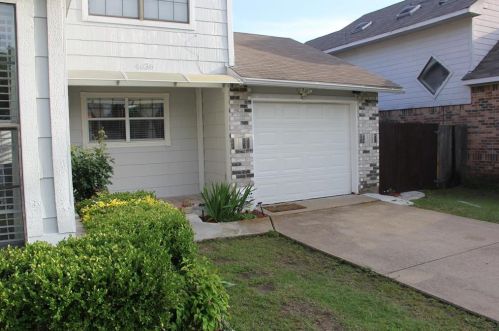 4636 Misty Ridge Dr, Fort Worth, TX 76137-1548