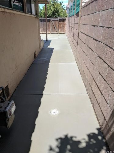 8721 Ramona St, Bellflower, CA 90706-6320
