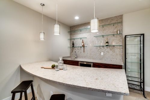 192 Madison St, Denver CO  80209-5405 exterior