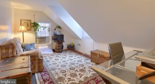 19 Howard Ave, Lancaster PA  17602-3603 exterior