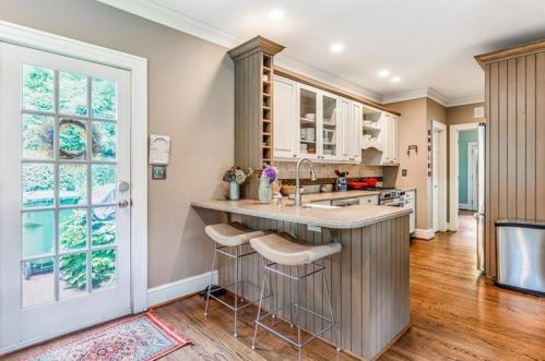 945 Eulalia Rd, Atlanta GA  30319-1306 exterior