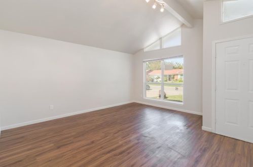 4924 Melinda Dr, Fort Worth TX  76119-7668 exterior