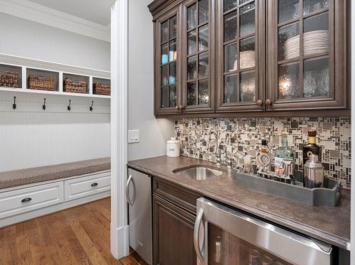 1607 Grant Dr, Atlanta GA  30319-3589 exterior