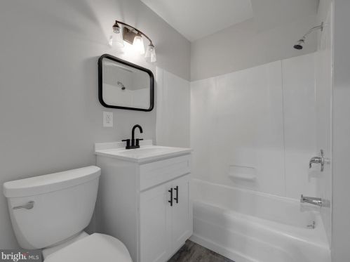 1105 Lehman St, Lebanon PA 17046-3875 exterior