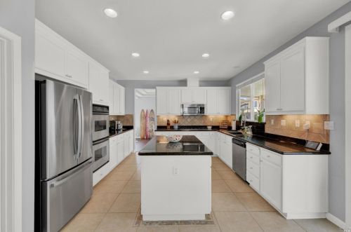 5077 Ellis Godfrey Dr, Fairfield CA  94533-8959 exterior