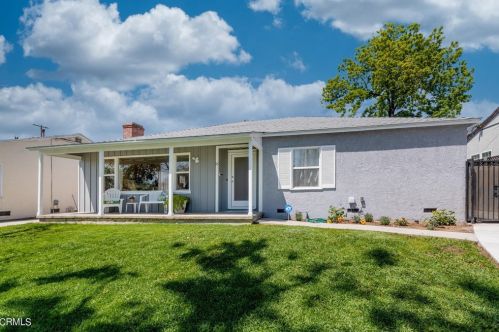 35 Mariposa St, Altadena, CA 91001-5129