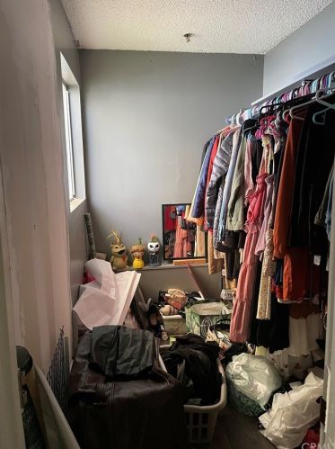 4706 118 St, Hawthorne CA 90250-2130 exterior