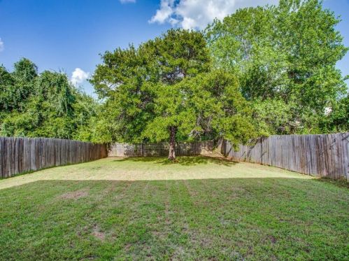 1473 Hedgewood Trl, Fort Worth TX  76112-4455 exterior