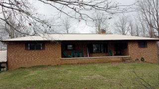 586 Deer Lodge Hwy, Clarkrange, TN 38553-5017
