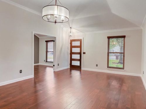 14712 Bescott Dr, Austin TX  78728-5730 exterior