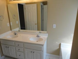 8504 Hobhouse Cir, Raleigh NC  27615-8111 exterior