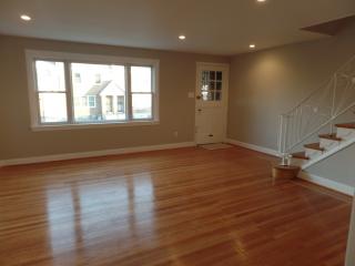 7550 Tulpehocken St, Philadelphia, PA 19138-1411