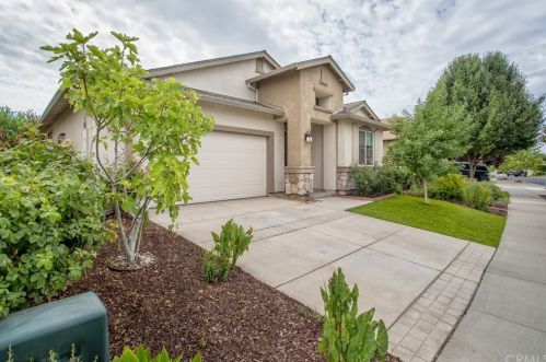3268 Rogue River Dr, Chico, CA 95973