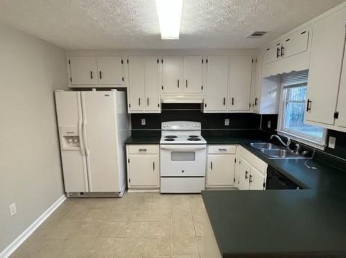 205 Mills Dr, Porterdale GA  30016-7580 exterior