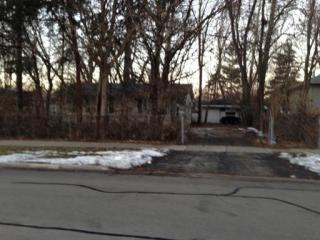 824 Rolling Dr, Lisle, IL 60532-2324
