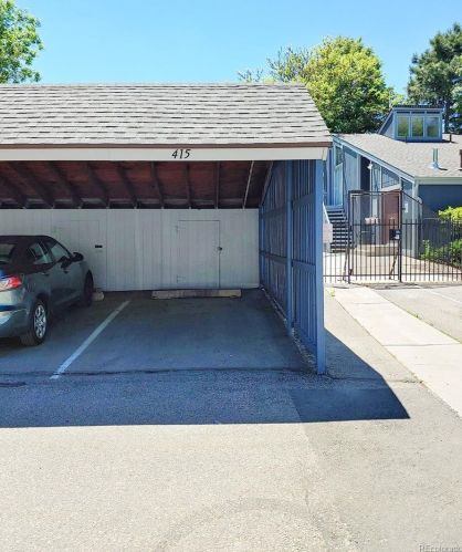 7275 Xenia Cir, Englewood CO  80112-1958 exterior