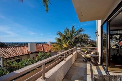 565 Hygeia Ave, Encinitas, CA 92024-2675