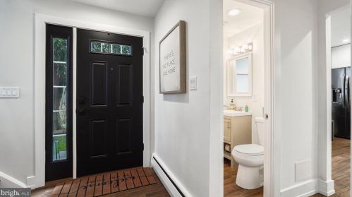 14600 Fairacres Rd, Silver Spring MD  20905-4432 exterior