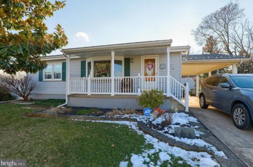 1116 Burgard St, York, PA 17404-2321