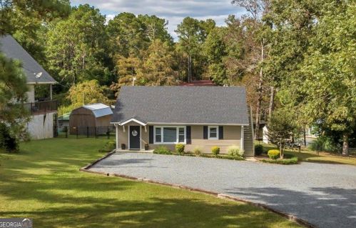 276 Lakeshore Way, Cordele, GA 31015-8885