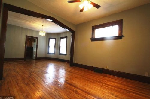 360 Burgess St, Saint Paul MN  55117-5209 exterior