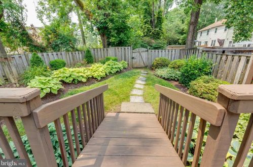 66 Catoctin Ct, Silver Spring MD 20906-2006 exterior