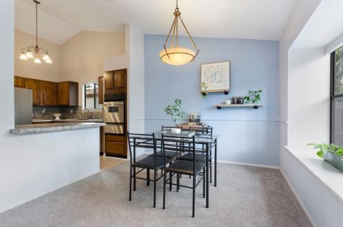 3904 Beaconsdale Dr, Austin TX  78727-2956 exterior