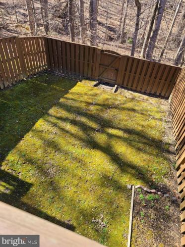 7922 Pebble Brk Ct, Springfield VA  22153-2619 exterior