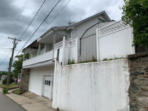 56 Carter St, Killingly, CT 06239-3538