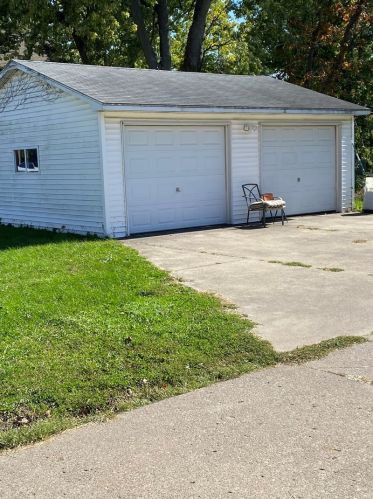 503 Church St, Hollowayville, IL 61356-1305