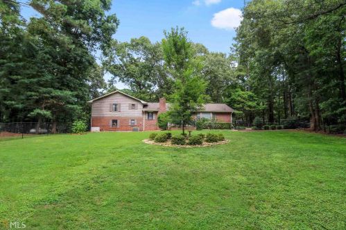 3594 Limberlost Trl, Stockbridge GA  30281-5621 exterior