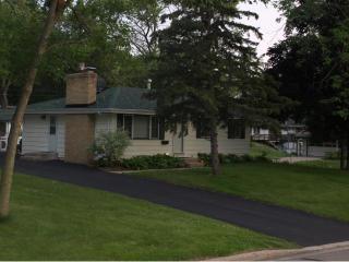 8341 Goodrich Rd, Minneapolis, MN 55437-1514
