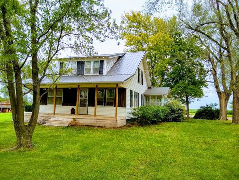 8314 Yoder Rd, Haven, KS 67543-8117