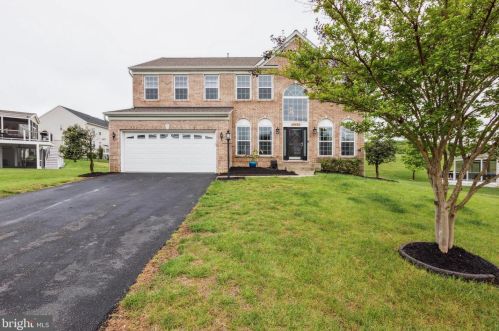 18455 Kerill Rd, Triangle, VA 22172-2083