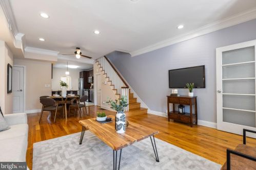 1914 12 St, Philadelphia PA 19148-2210 exterior