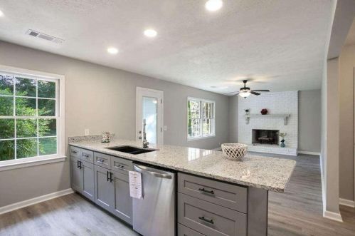1756 Hickory St, Conyers GA  30013-1647 exterior
