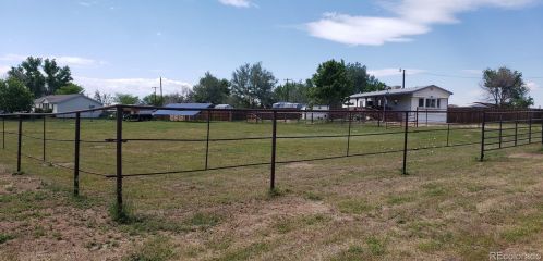 7937 Richard Ave, Wattenburg CO  80621-4133 exterior