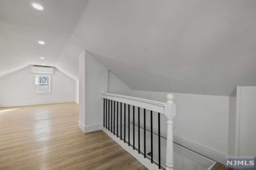 242 Williams Ave, Hasbrouck Heights NJ  07604-2127 exterior