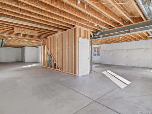 3129 Nepal Way, Aurora CO 80013-9083 exterior