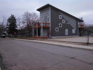 1129 Cottage Ave, Indianapolis IN  46203-2845 exterior