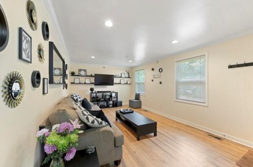 1988 Bader Ave, Atlanta GA  30310-5028 exterior