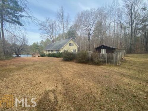 2748 Straylott Rd, Franklin, GA 30217-6138