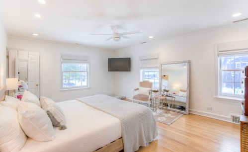 500 Margate Ter, Bannockburn IL  60015-3339 exterior