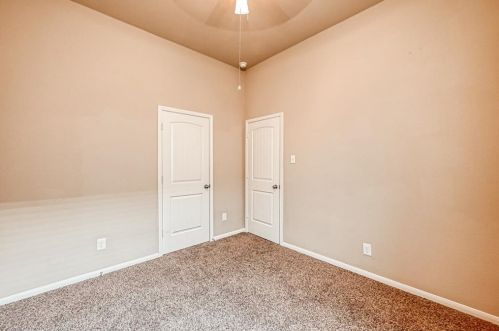 2514 Amy Lee Dr, Conroe TX  77304-5003 exterior