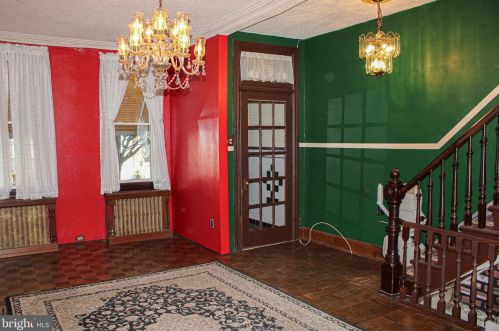 1636 13th St, Philadelphia, PA 19148-1005